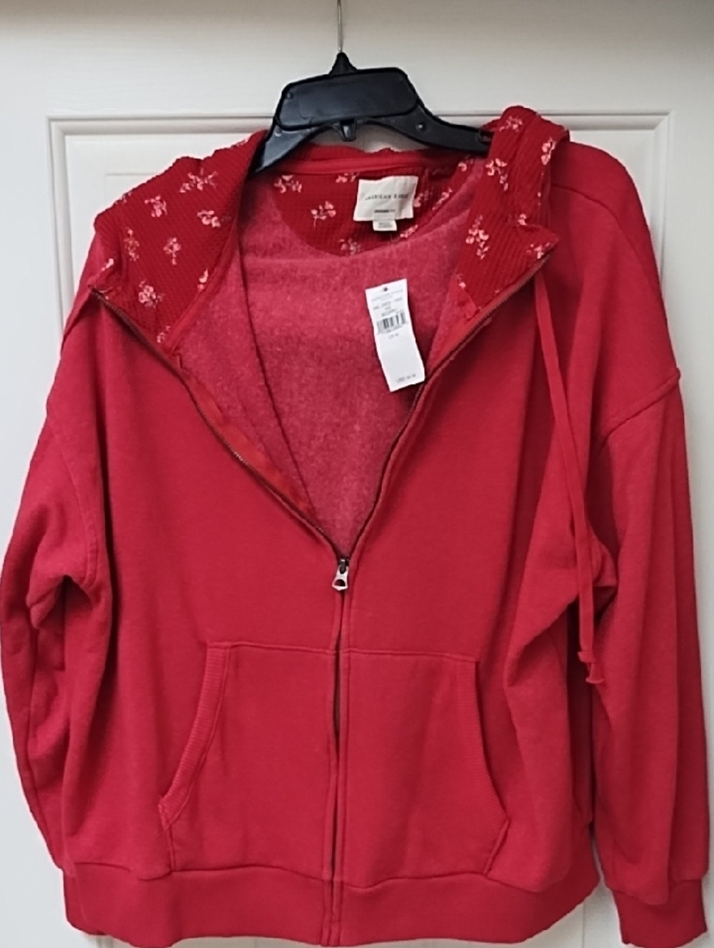 American Eagle Relaxed Fit Red Waffle Hoodie NWT! Super soft!